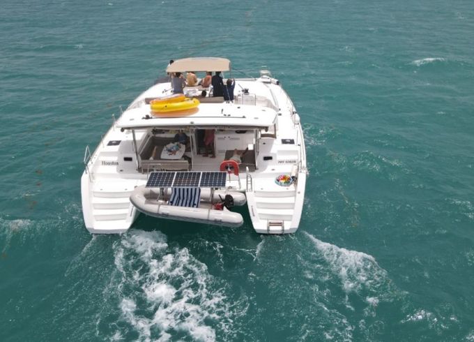 Lagoon 450 F