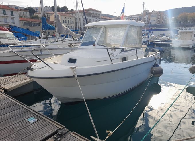 Bénéteau Antares 620 HB