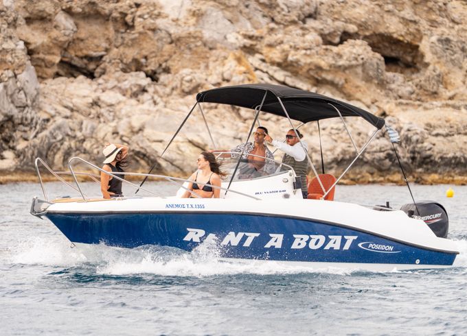Poseidon Blu Water 640