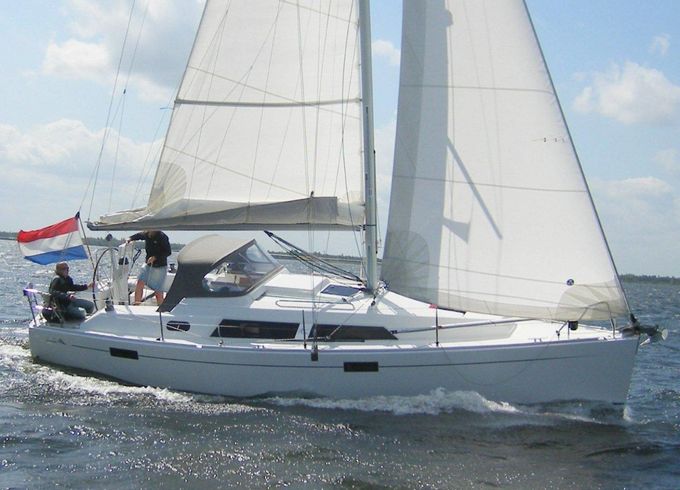 Hanse 320