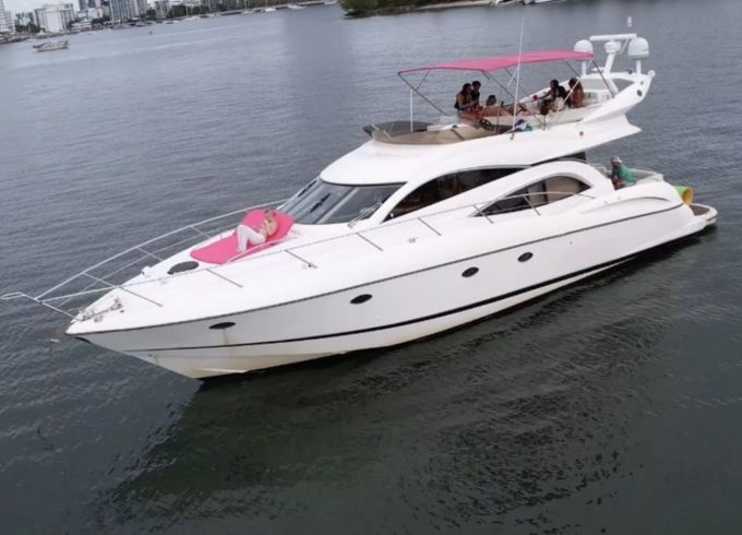 Sunseeker 62'