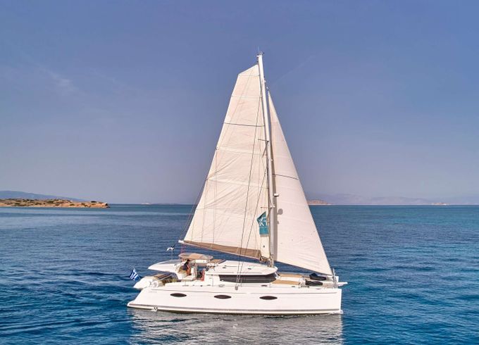 Fountaine Pajot HIGH FIVE