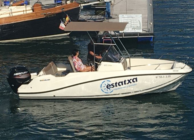 Quicksilver Activ 605 Open