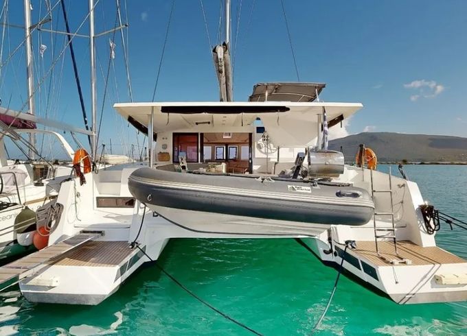 Fountaine Pajot Isla 40