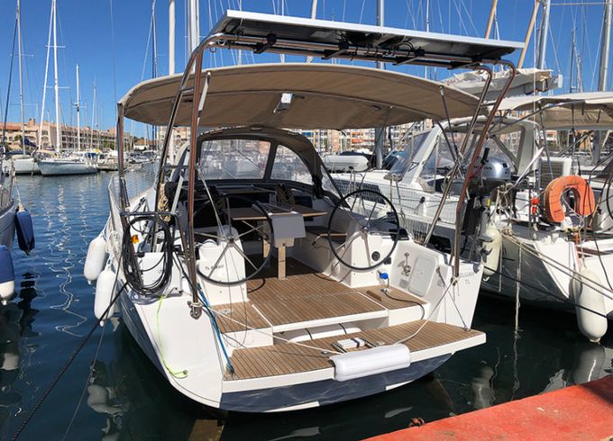 Dufour 310