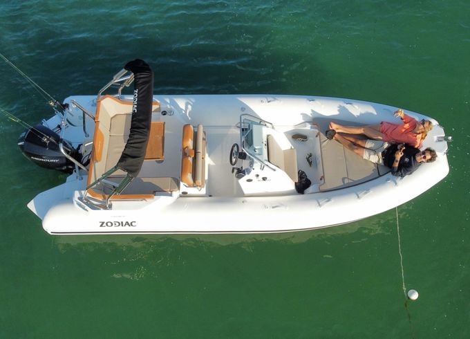 Zodiac Medline 6.8