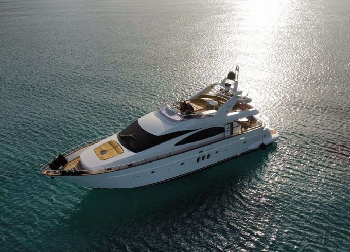 Azimut ESTIA ZEUS
