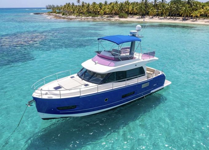 Azimut Caprice