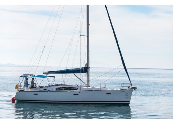 Bénéteau Oceanis 43