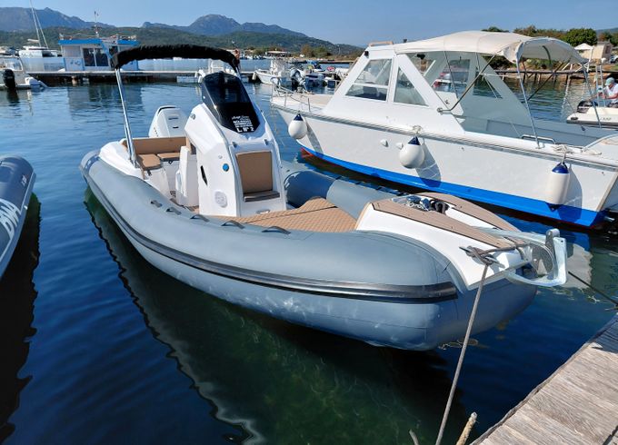 Levante 7.50