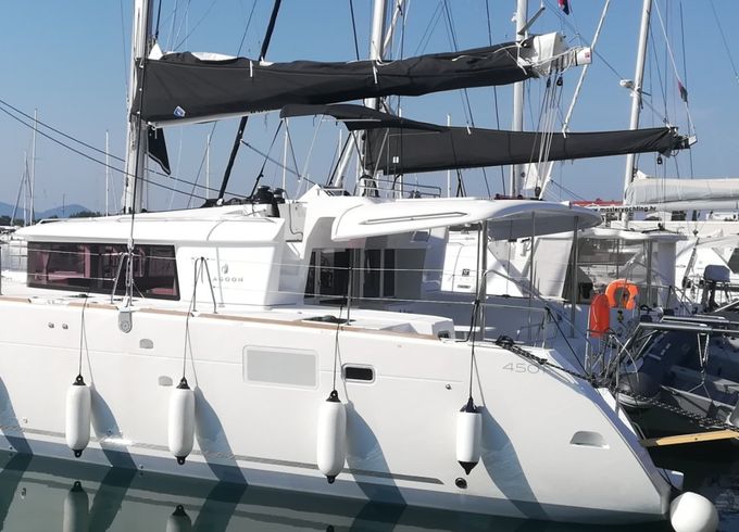 Lagoon 450 F