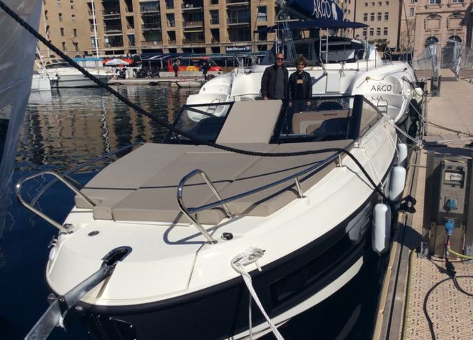 Quicksilver Activ 755 Cruiser