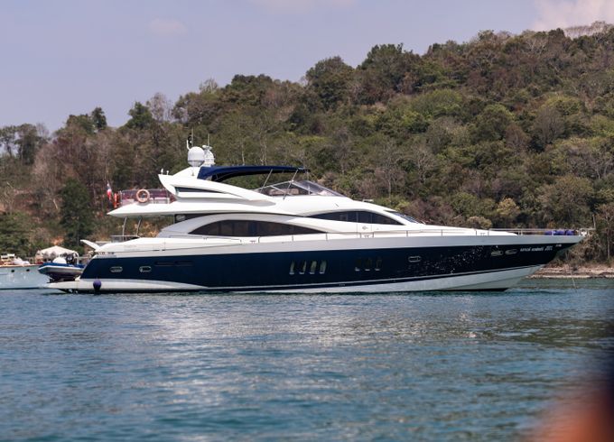 Sunseeker 90