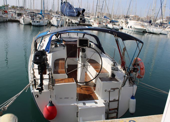 Hanse 370e