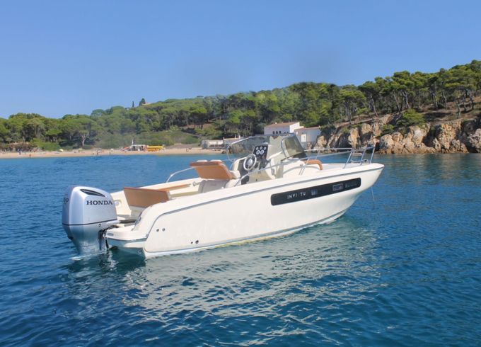 Invictus 240 CX