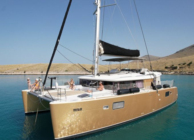Lagoon 450 F