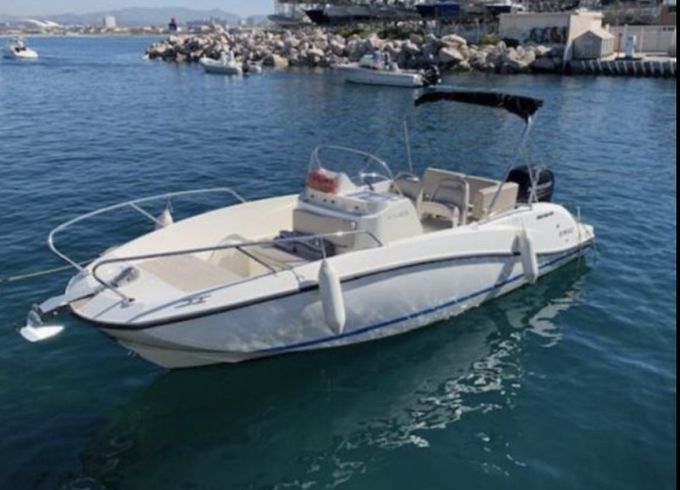 Quicksilver Activ 605 Open