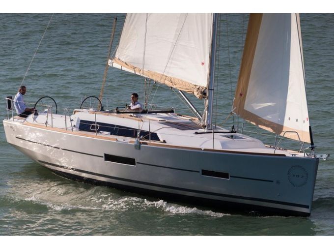 Dufour 382 Grand Large