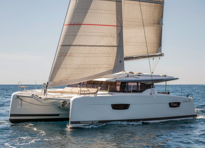 Fountaine Pajot Astrea 42