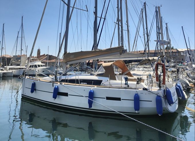 Dufour 410 Grand Large