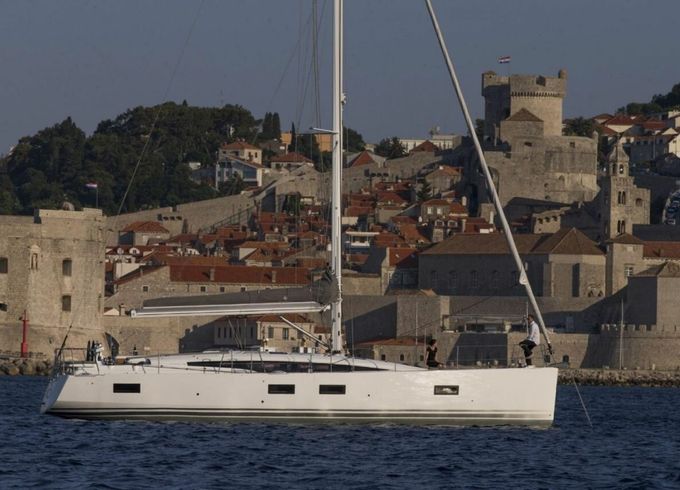 Jeanneau 54