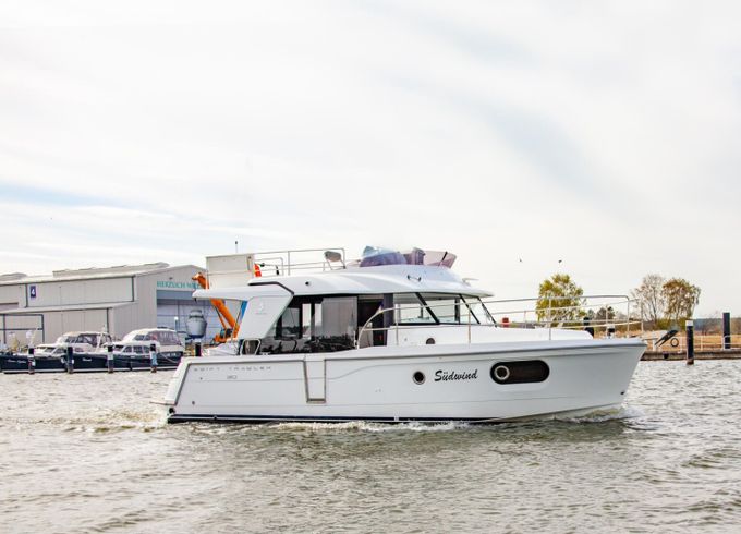 Bénéteau Swift Trawler 30