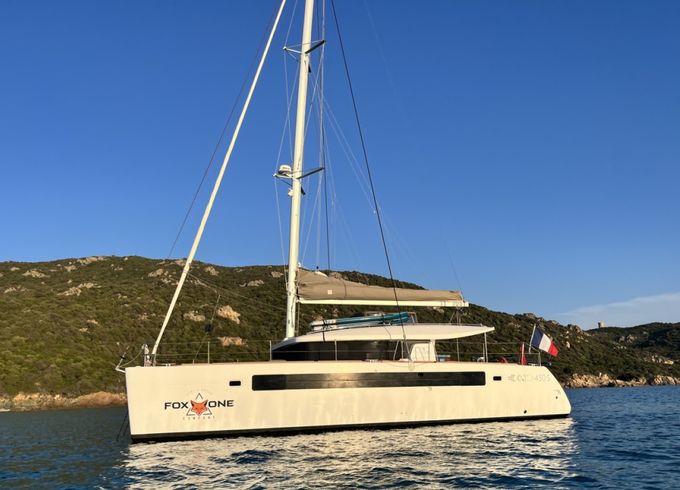 Lagoon 450 Sport Top