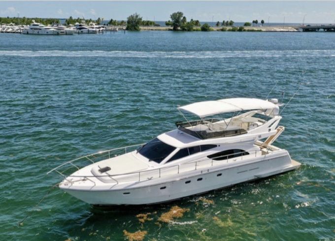 Ferretti 56'