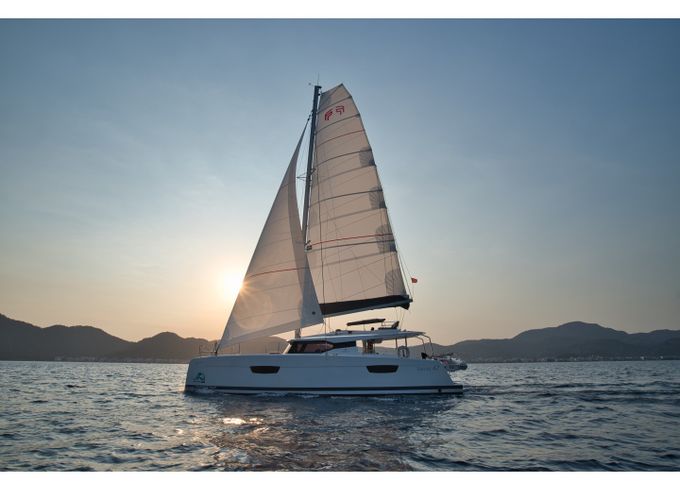 Fountaine Pajot Saona 47