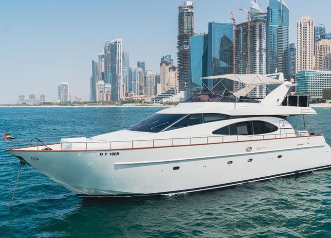 Azimut 80 FEET