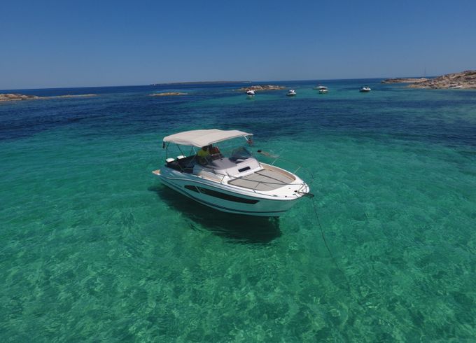 Jeanneau Cap Camarat 9.0 WA