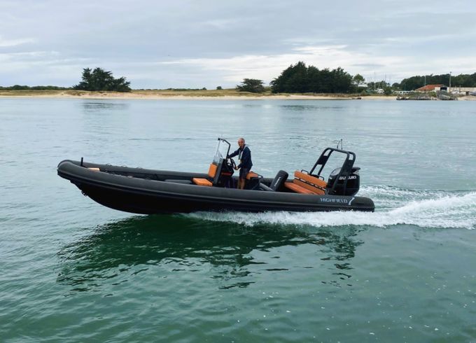Highfield Patrol 860