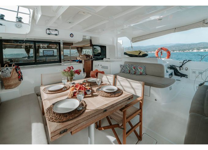 Lagoon 46