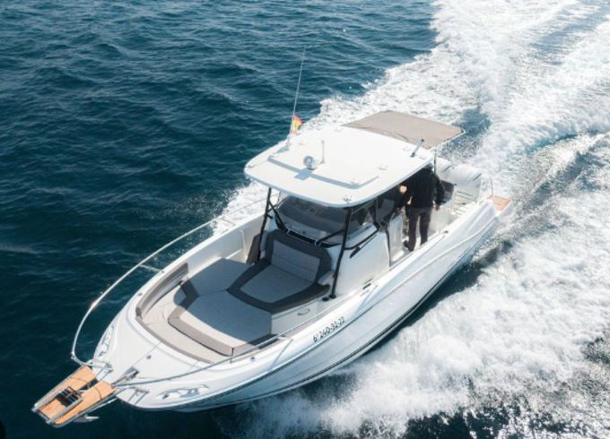Jeanneau Cap Camarat 9.0 CC