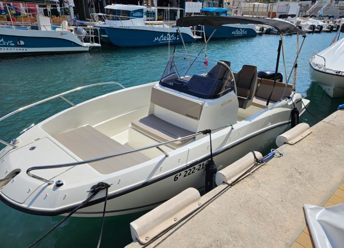 Quicksilver Activ 605 Sundeck