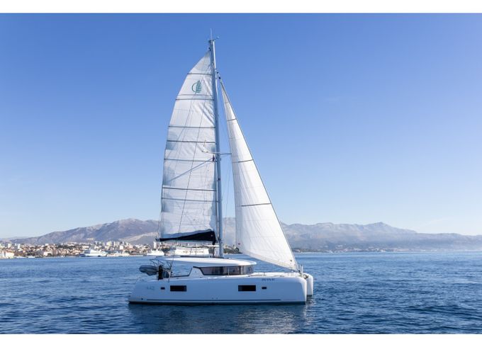 Lagoon 42 Millenium