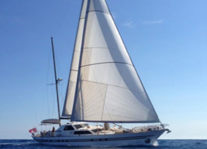 Benetti MY LOTTY