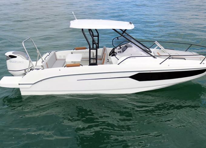 Bénéteau Flyer 8