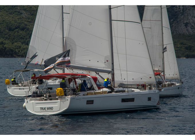 Bénéteau Oceanis 51.1