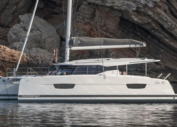 Fountaine Pajot Isla 40