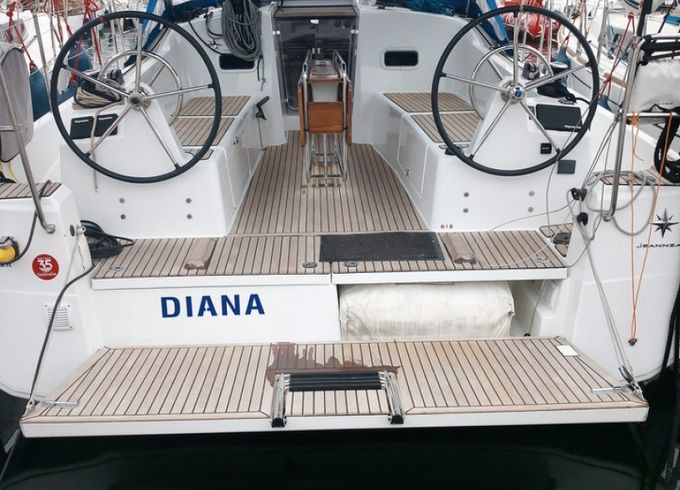 Jeanneau Sun Odyssey 380