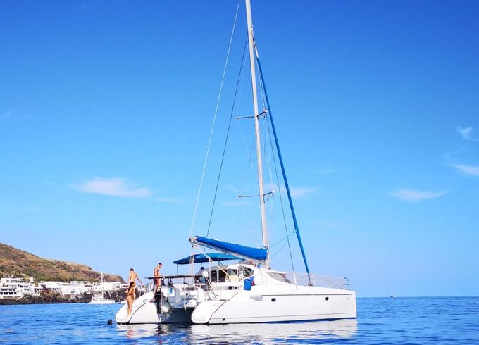 Fountaine Pajot Lavezzi 40