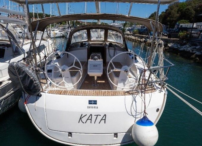 Bavaria Cruiser 37