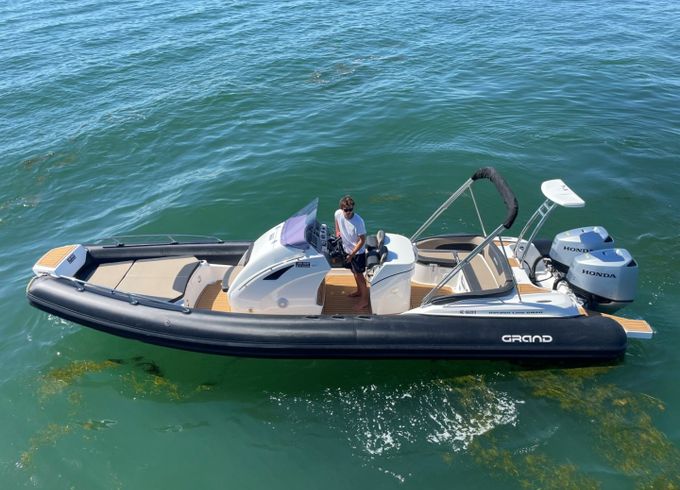 Grand Boats Golden Line G850L