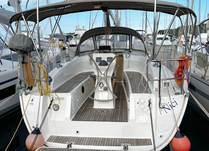 Bavaria Cruiser 32