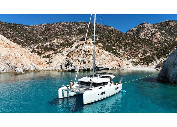 Lagoon 42