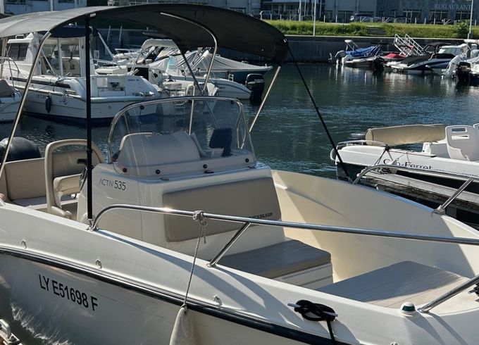 Quicksilver Activ 535 Open
