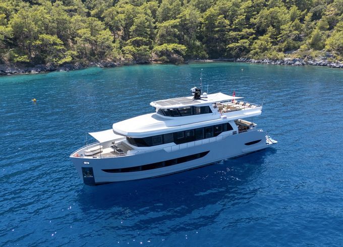 Custom Made PLT 85 Trawler