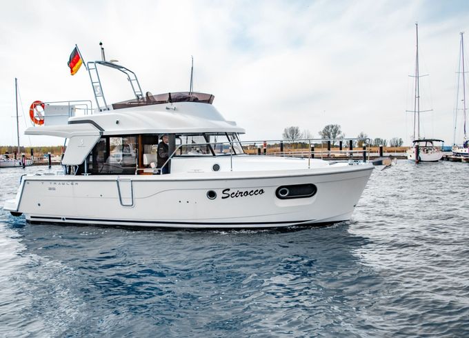 Bénéteau Swift Trawler 35