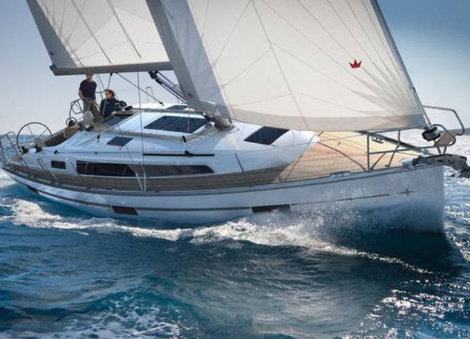 Bavaria Cruiser 37